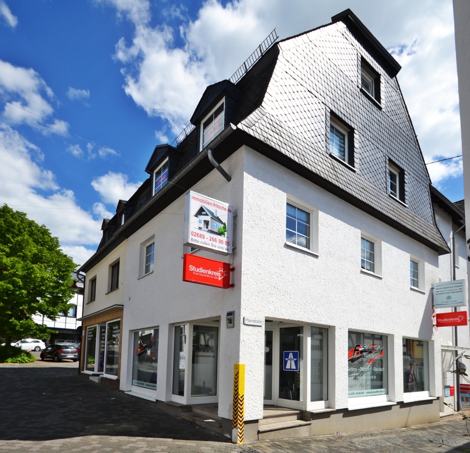 Büro - Praxis - Geschäftshaus im Zentrum von Dierdorf / A3 Köln-Frankfurt