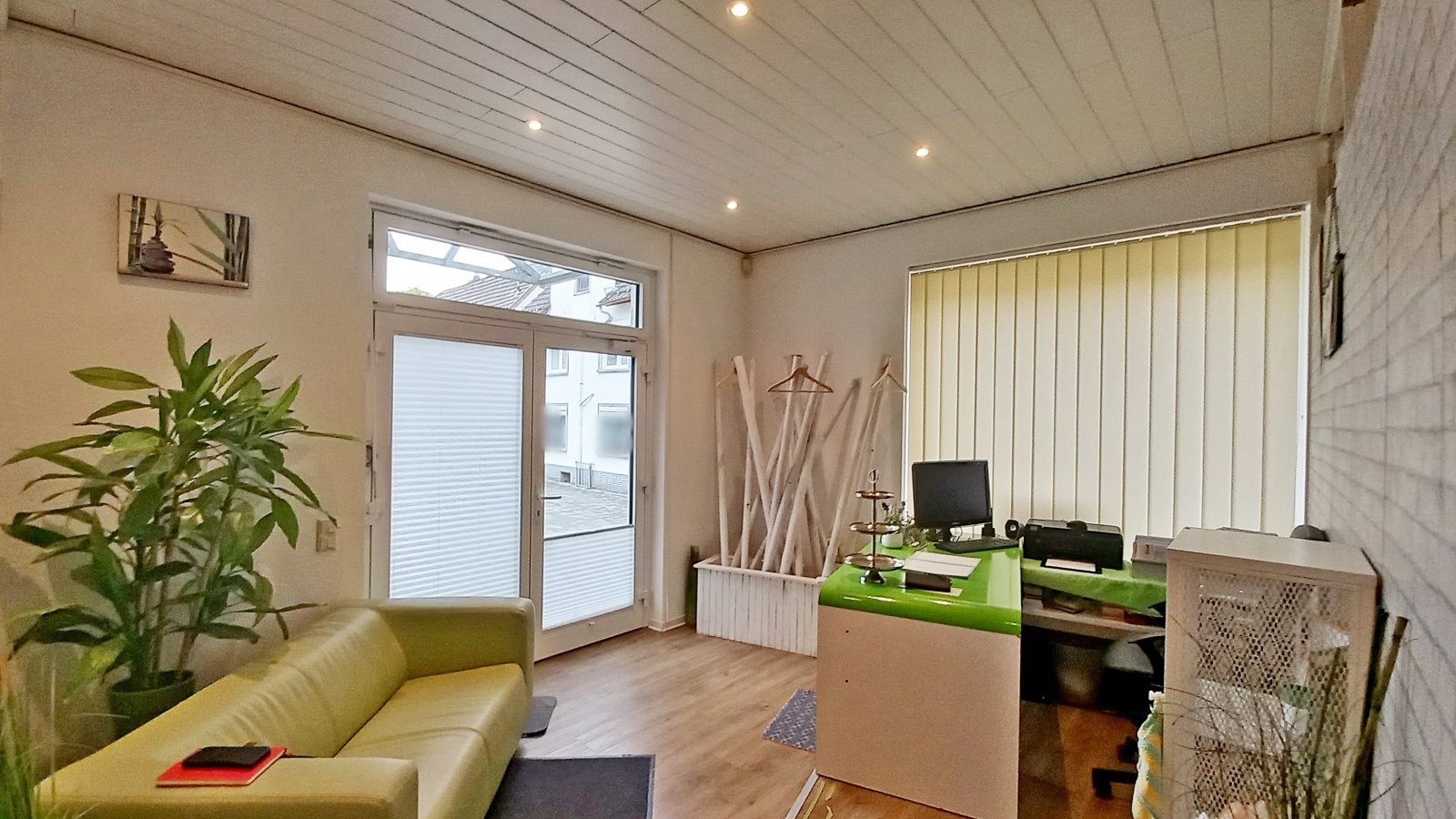 Büro - Praxis Sorglos-Immobilie: Geschäftshaus im Zentrum von Dierdorf / A3 Köln-Frankfurt