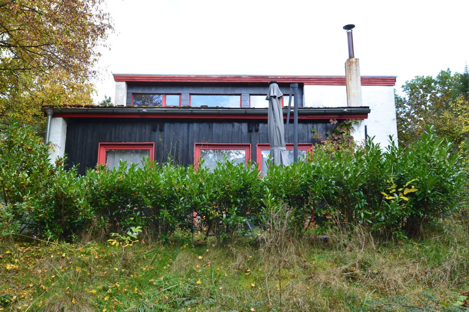 Westansicht, versetztes Dach Westansicht, versetztes Dach
