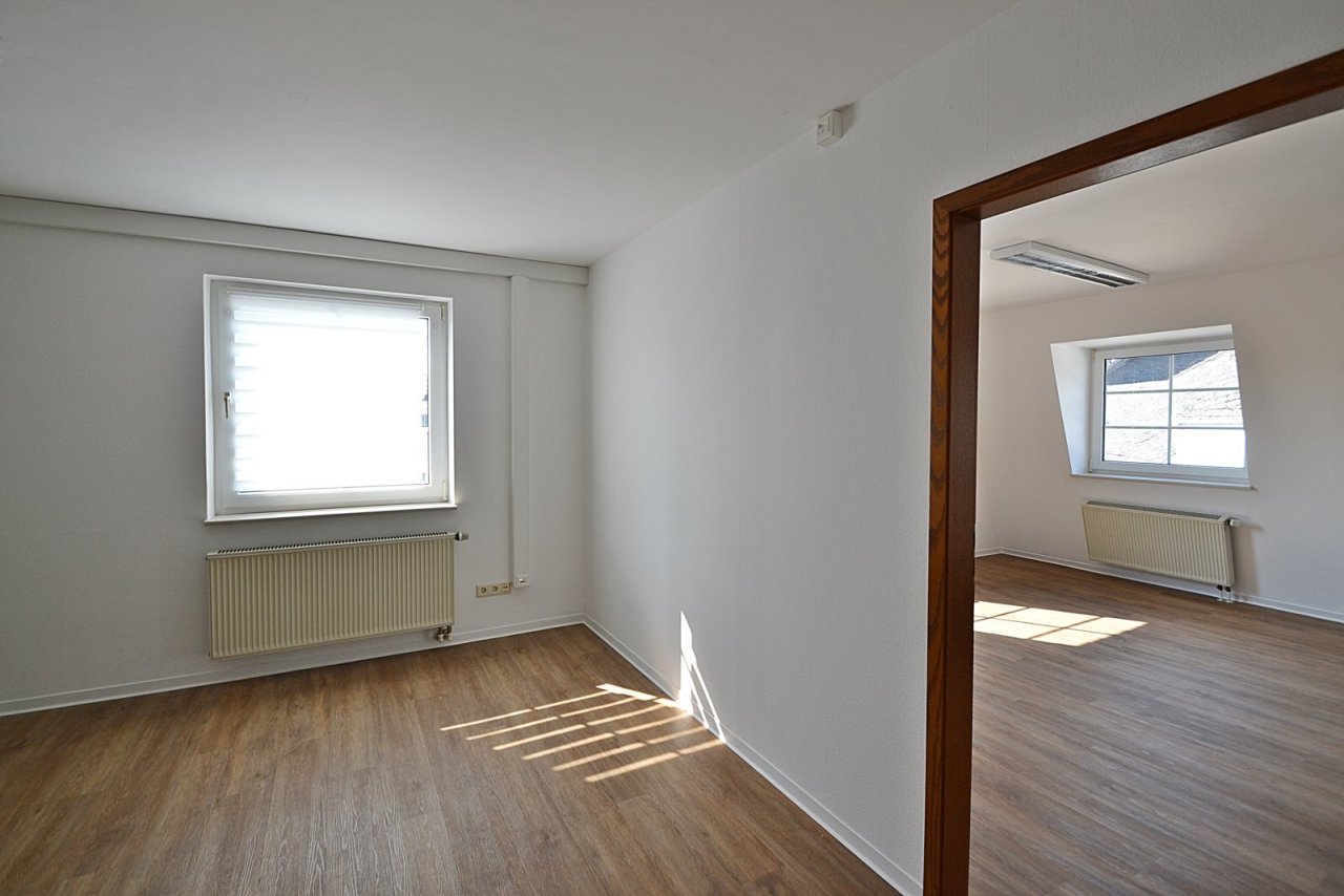 Beispiel Büroetage 2.OG Beispiel Büroetage 2.OG