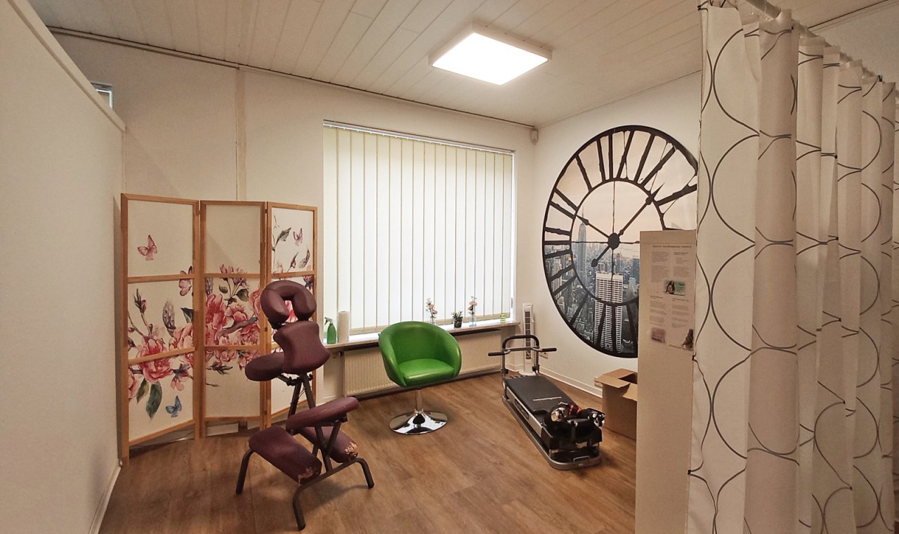 Beispiel Büro/Praxis EG Beispiel Büro/Praxis EG