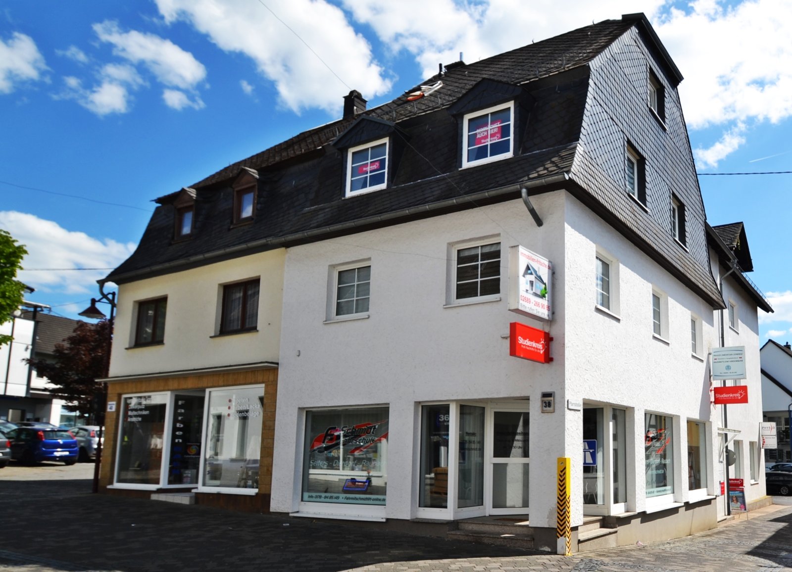 Wohn- und Geschäftshaus im Zentrum von Dierdorf