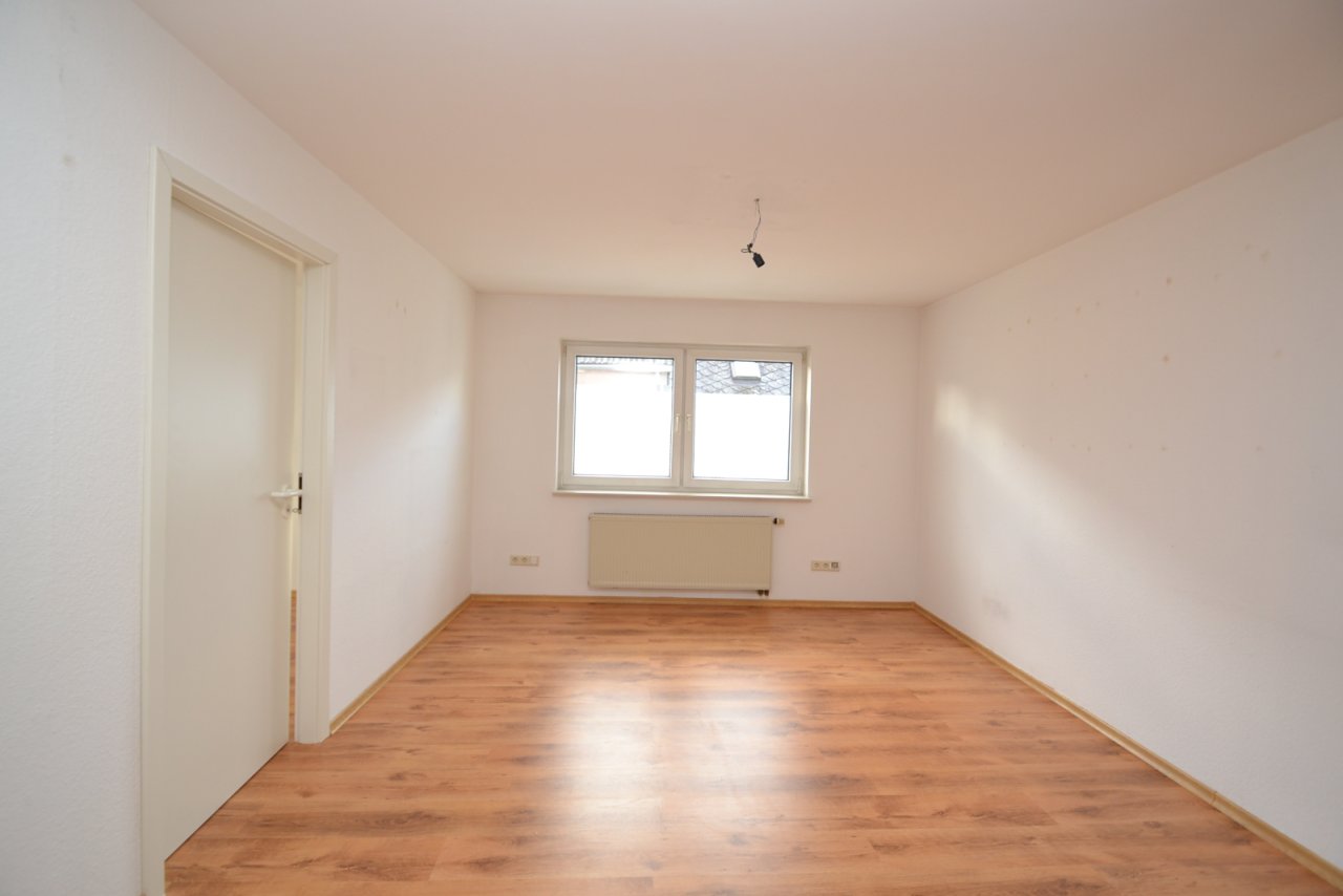 Beispiel Praxis 1.OG