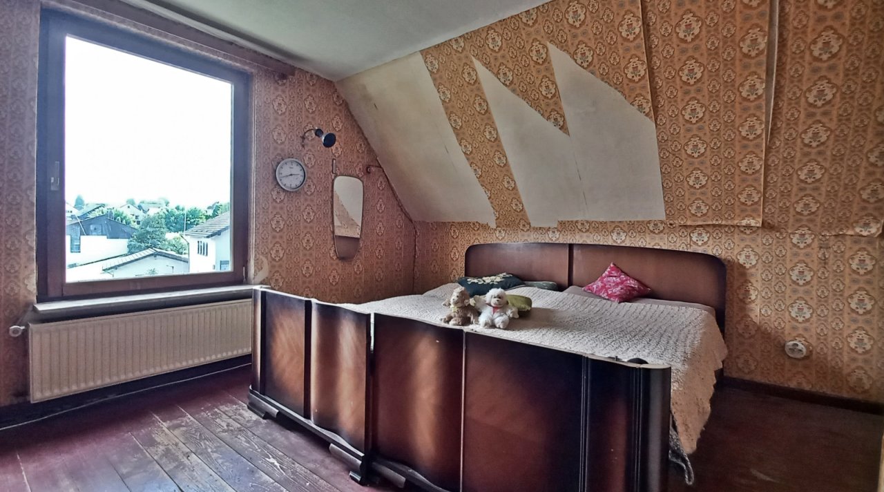 DG rechts, Schlafzimmer