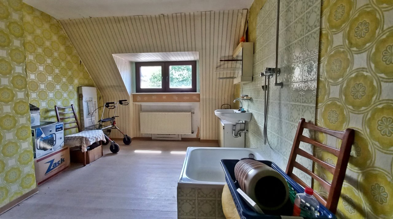 DG Schlafzimmer links / Ausbau Bad